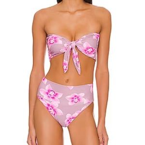 Acacia Gili Baker Top and Bottom